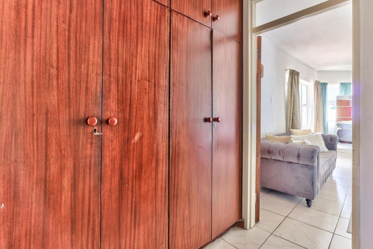 Overbeek 508 On Kloof Street Le Cap